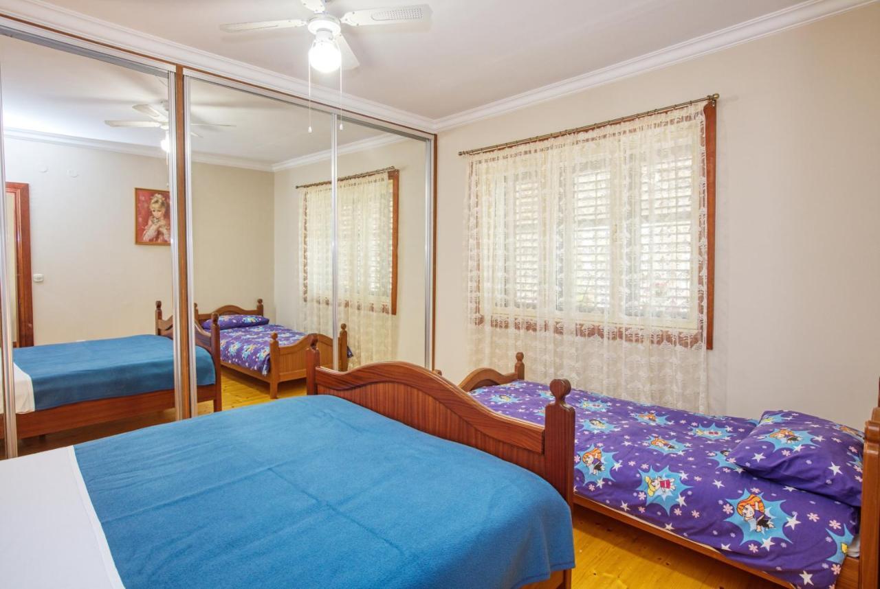 Apartments By The Sea Brodarica, Sibenik - 4194 Экстерьер фото