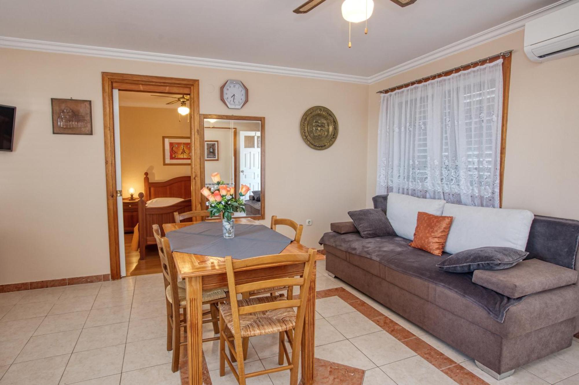 Apartments By The Sea Brodarica, Sibenik - 4194 Номер фото