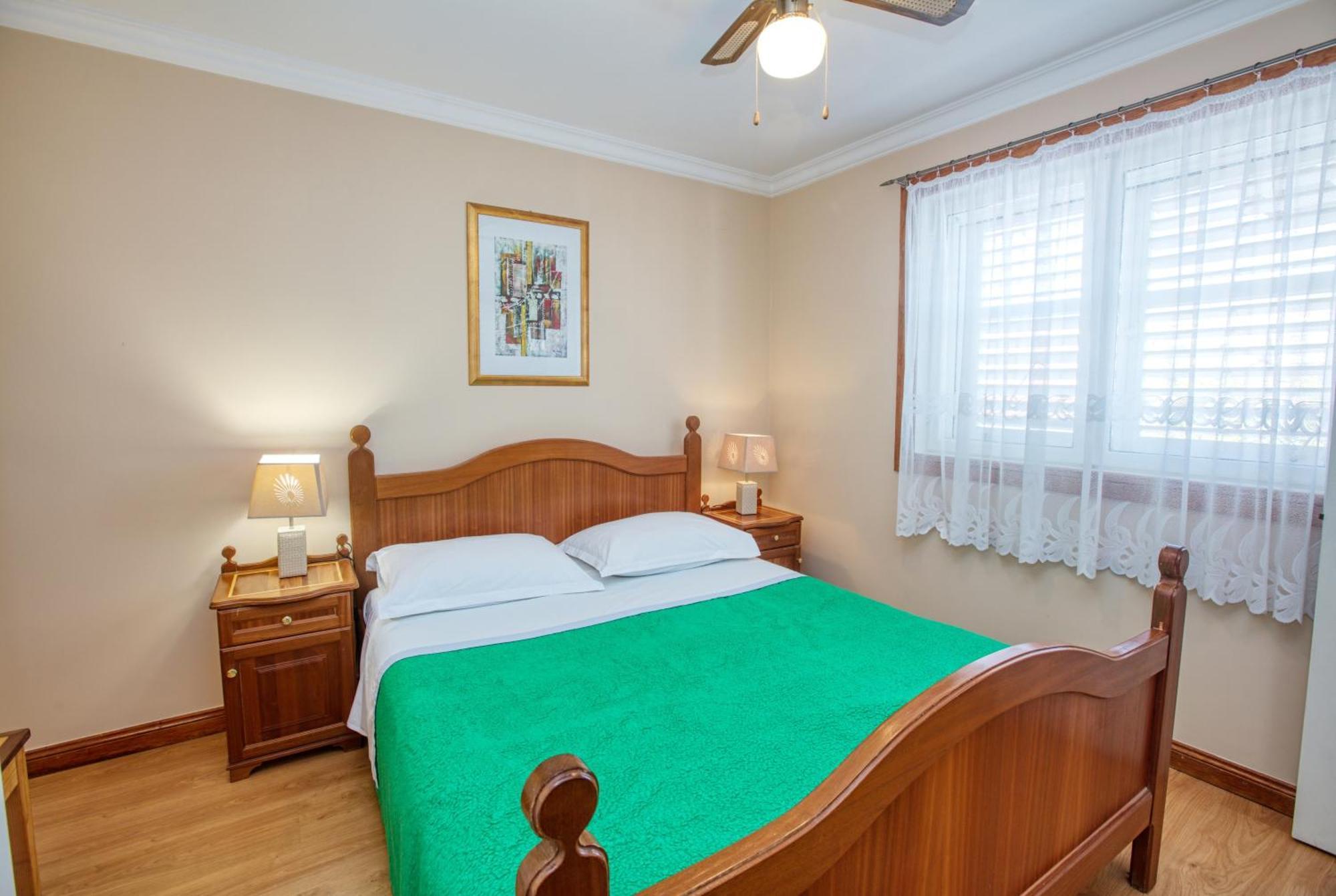Apartments By The Sea Brodarica, Sibenik - 4194 Номер фото